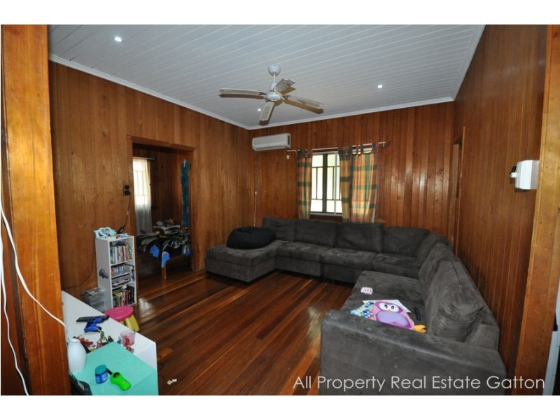 69 Old College Road, Gatton QLD 4343