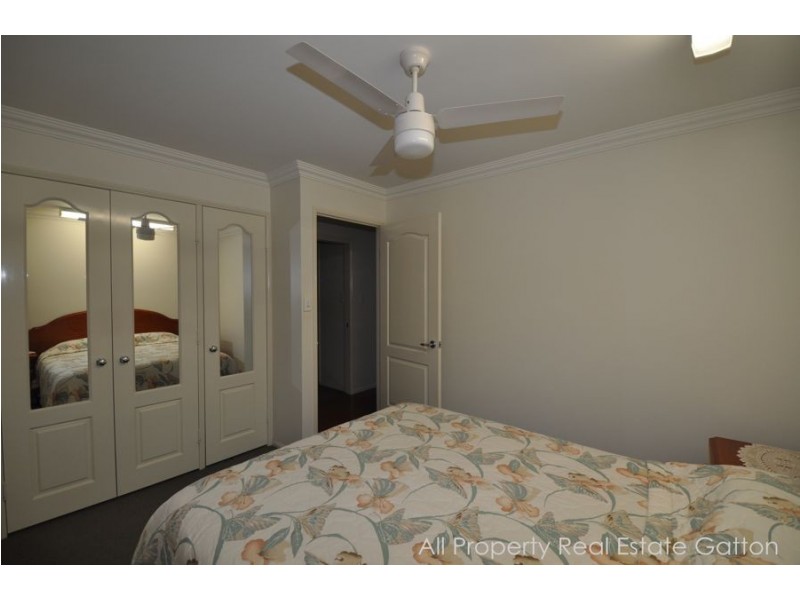 33 Spencer Street, Gatton QLD 4343