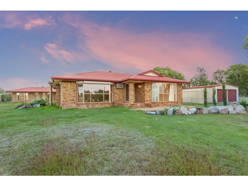 12 Anna Court, Placid Hills QLD 4343