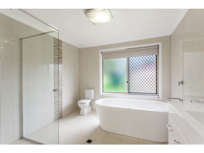 12 Anna Court, Placid Hills QLD 4343