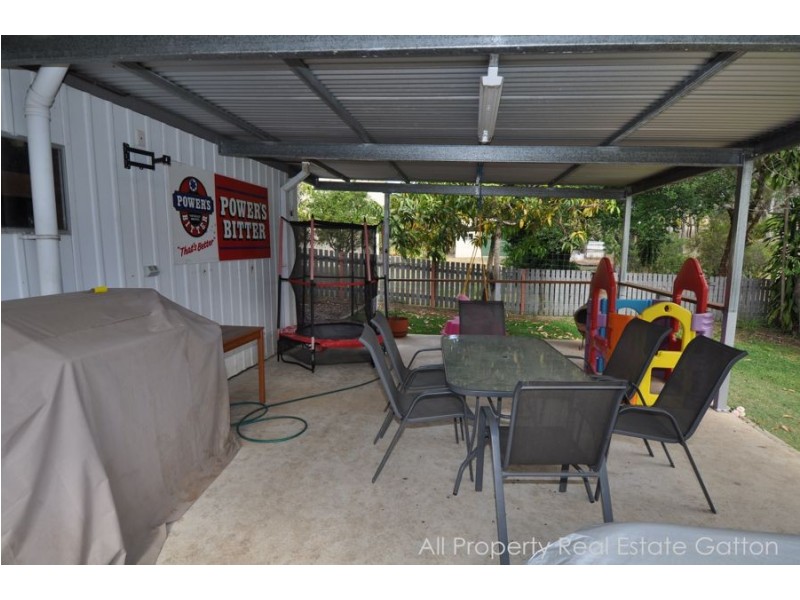 82 Whittle Street, Gatton QLD 4343