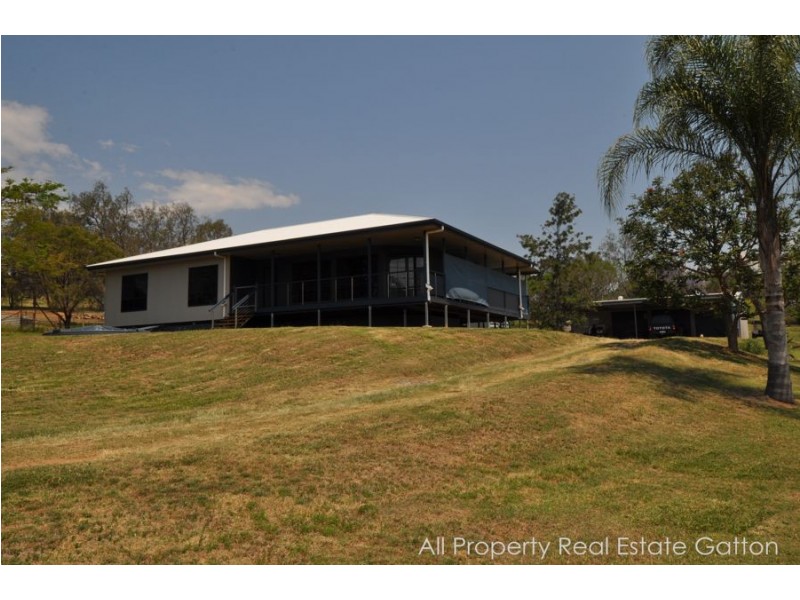 15 Pelican Drive, Laidley Heights QLD 4341
