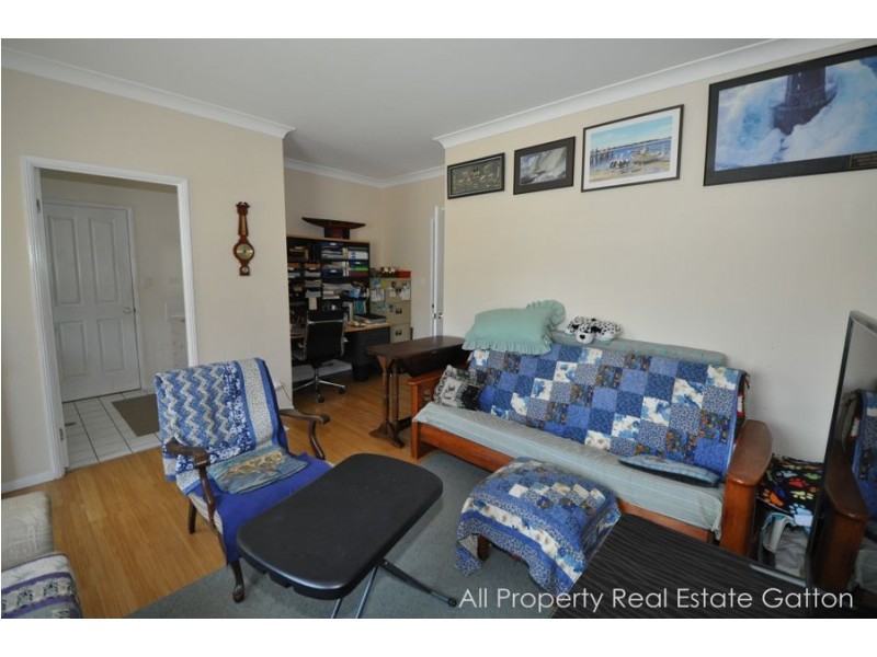 15 Pelican Drive, Laidley Heights QLD 4341