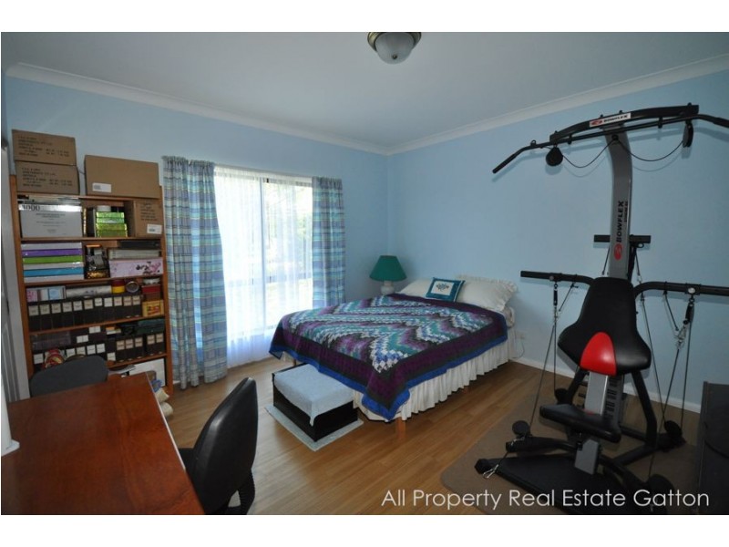 15 Pelican Drive, Laidley Heights QLD 4341
