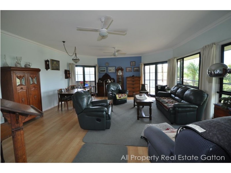 15 Pelican Drive, Laidley Heights QLD 4341