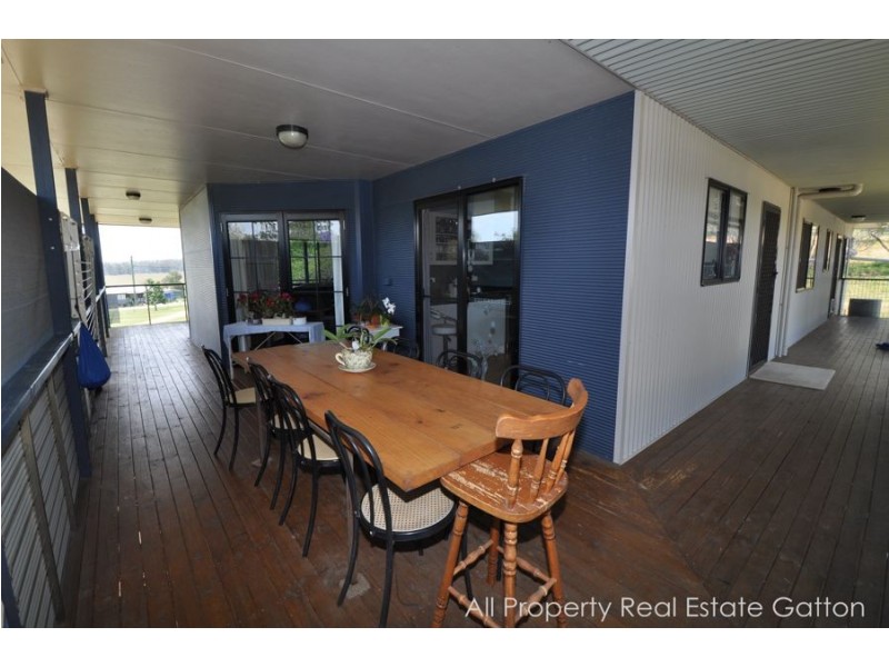 15 Pelican Drive, Laidley Heights QLD 4341