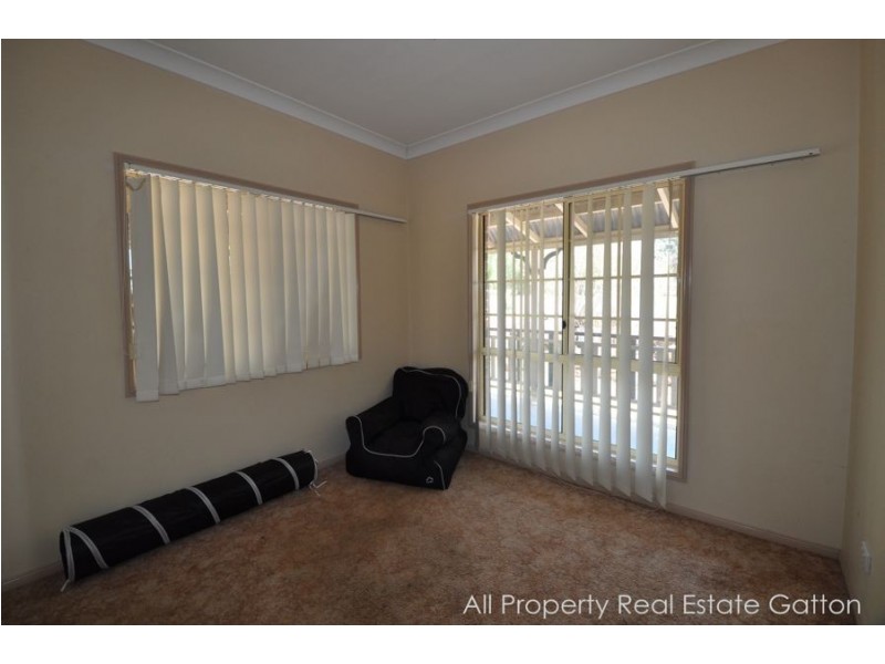 46 Thallon Road, Hatton Vale QLD 4341