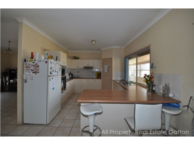 46 Thallon Road, Hatton Vale QLD 4341