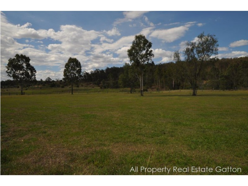 9 Tyrrell Court, Laidley QLD 4341