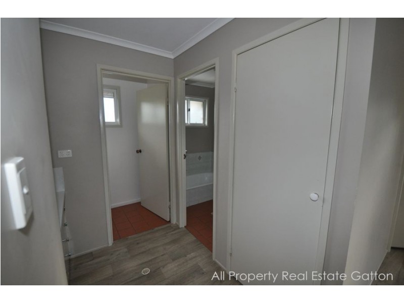 32 Jensen Street, Gatton QLD 4343