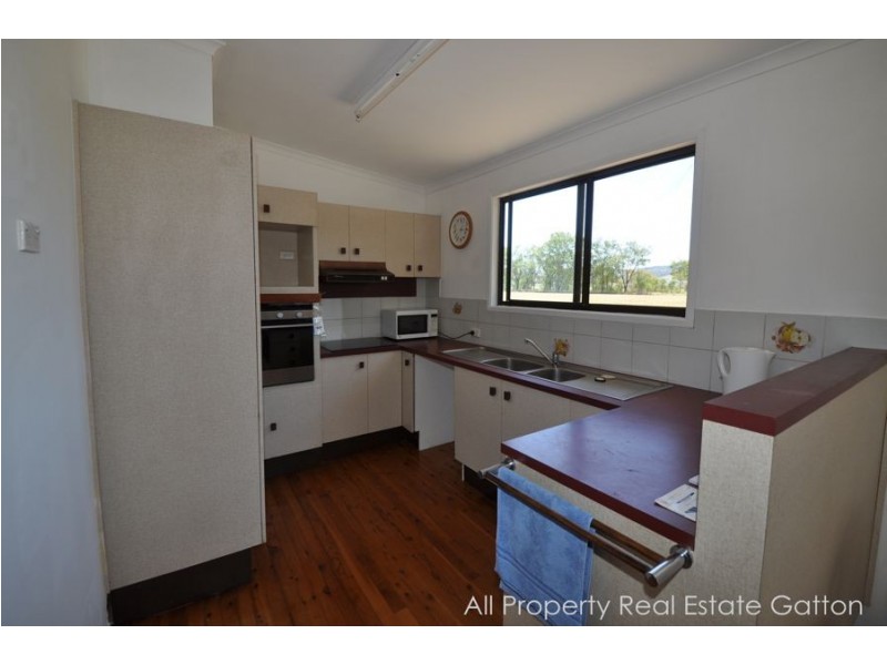 55 Flagstone School Road, Flagstone Creek QLD 4344