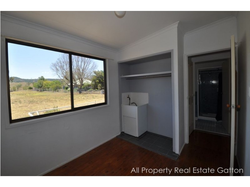 55 Flagstone School Road, Flagstone Creek QLD 4344