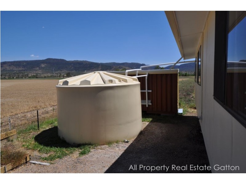 55 Flagstone School Road, Flagstone Creek QLD 4344