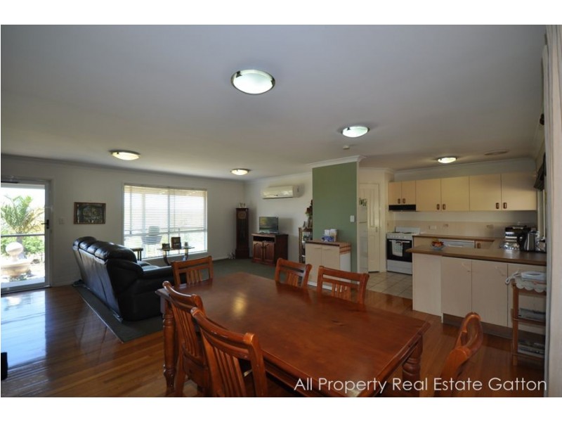 141 Lakes Drive, Laidley Heights QLD 4341