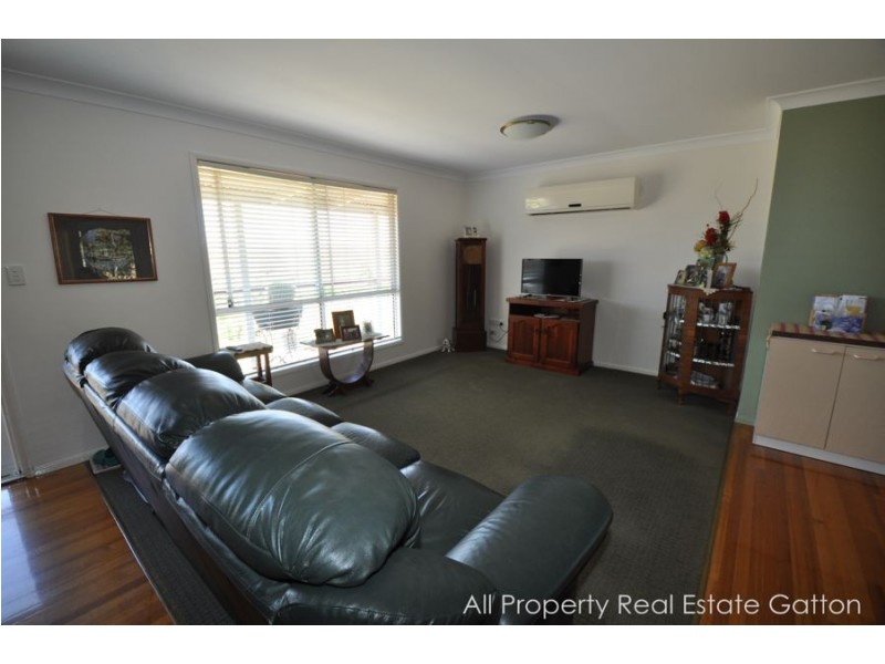 141 Lakes Drive, Laidley Heights QLD 4341