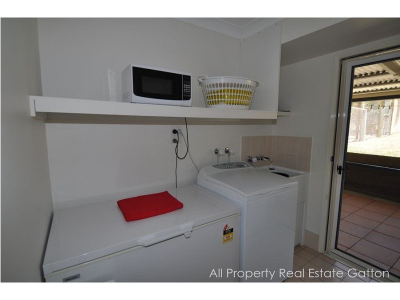 141 Lakes Drive, Laidley Heights QLD 4341