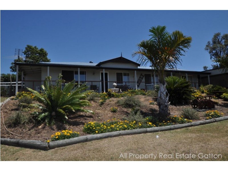 141 Lakes Drive, Laidley Heights QLD 4341