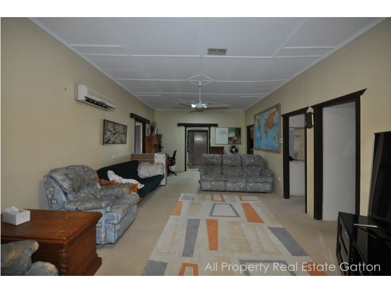 39 East Street, Gatton QLD 4343
