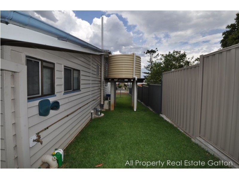 39 East Street, Gatton QLD 4343