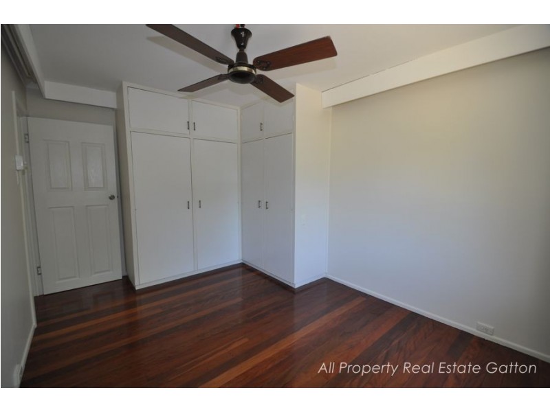 33 Hill Street, Gatton QLD 4343