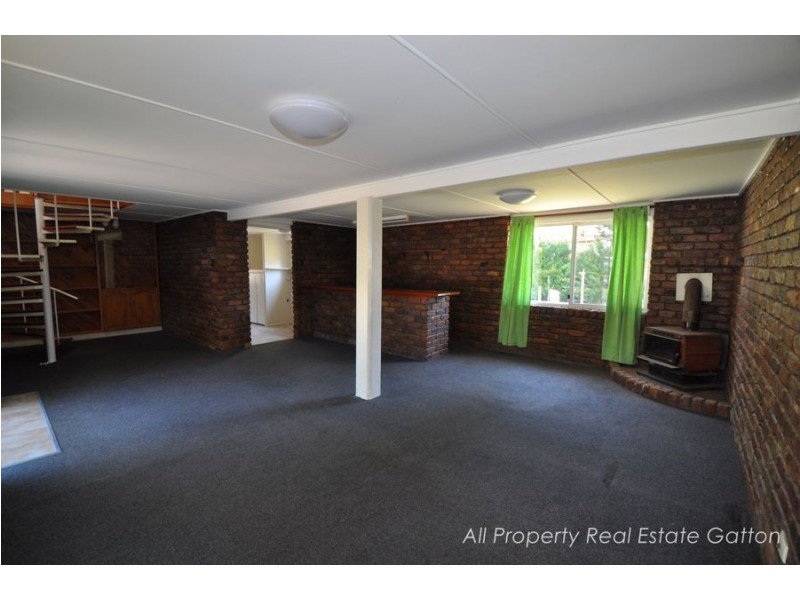 33 Hill Street, Gatton QLD 4343
