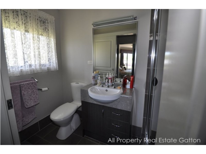 11 Hanlon Court, Laidley Heights QLD 4341