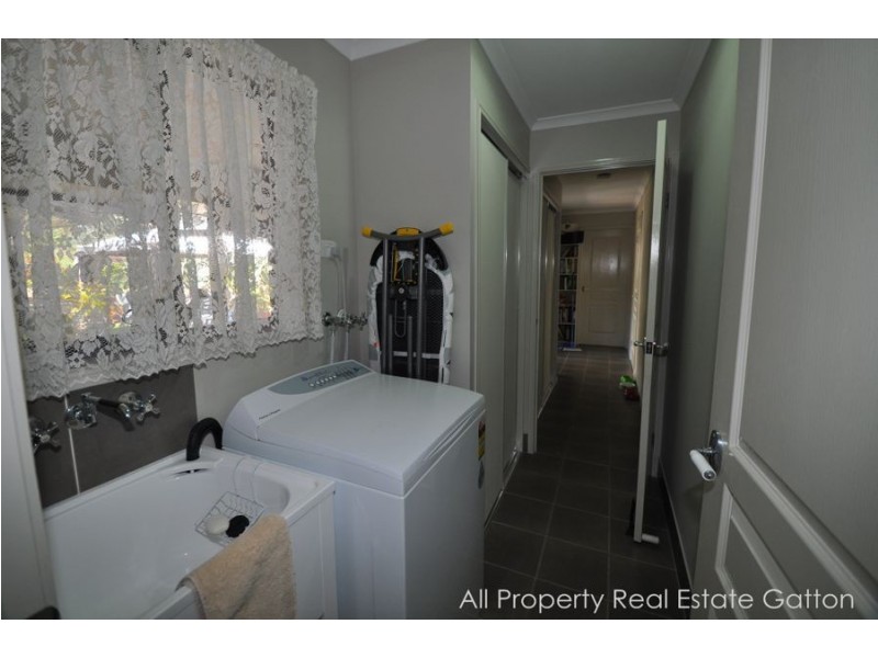 11 Hanlon Court, Laidley Heights QLD 4341