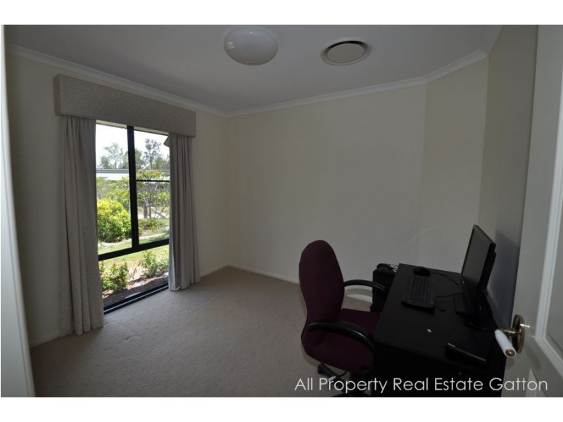 11 Hanlon Court, Laidley Heights QLD 4341