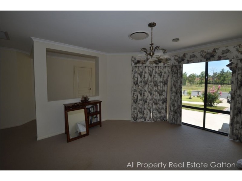 11 Hanlon Court, Laidley Heights QLD 4341