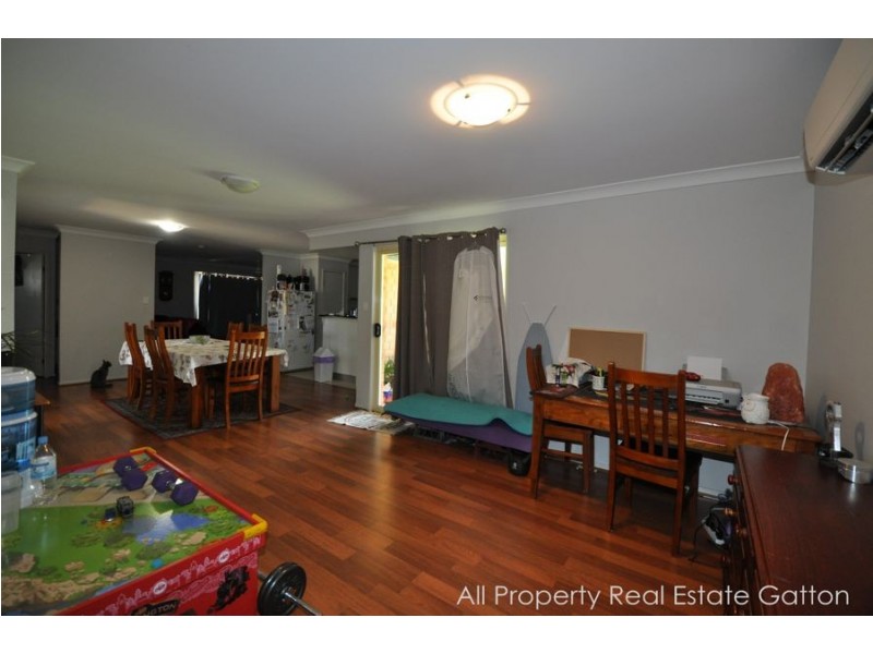 64 Highview Avenue, Gatton QLD 4343