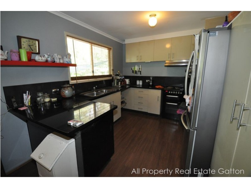 13 mallard Court, Laidley Heights QLD 4341