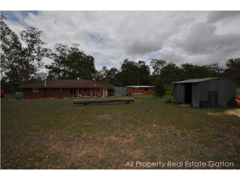 29 Harvey Road, Forest Hill QLD 4342