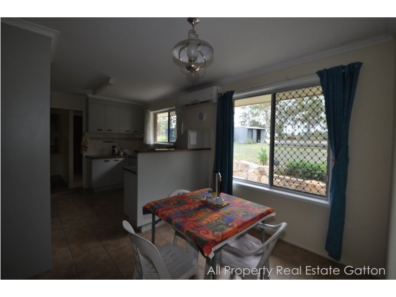 29 Harvey Road, Forest Hill QLD 4342