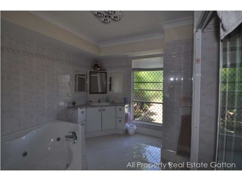 62 Edgerton Drive, Plainland QLD 4341