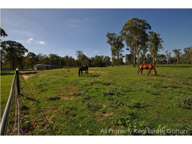 63 Ambrose Road, Lower Tenthill QLD 4343
