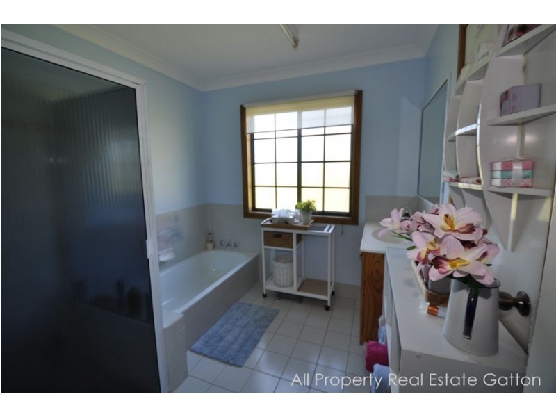 63 Ambrose Road, Lower Tenthill QLD 4343
