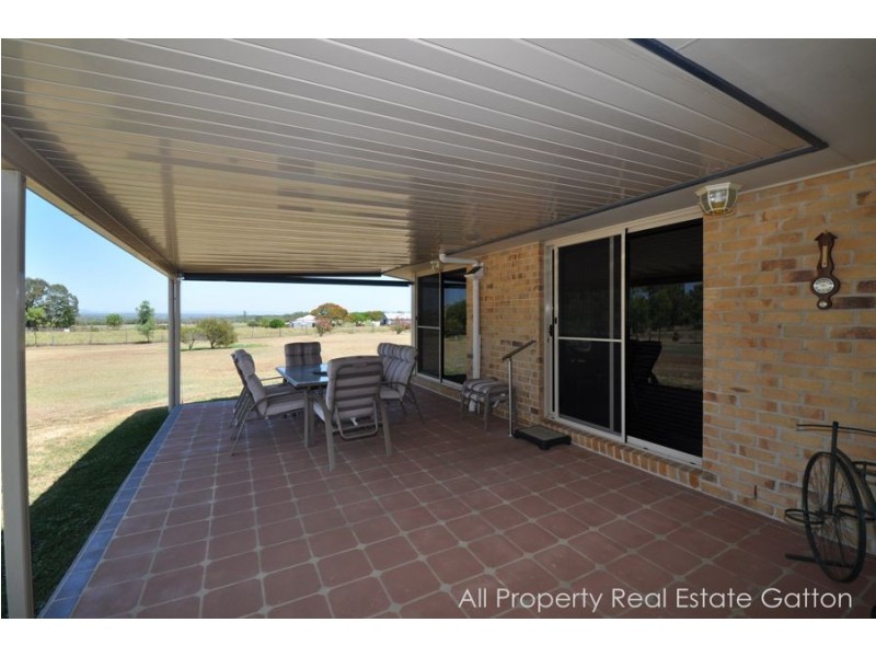 10 Bushman Street, Plainland QLD 4341