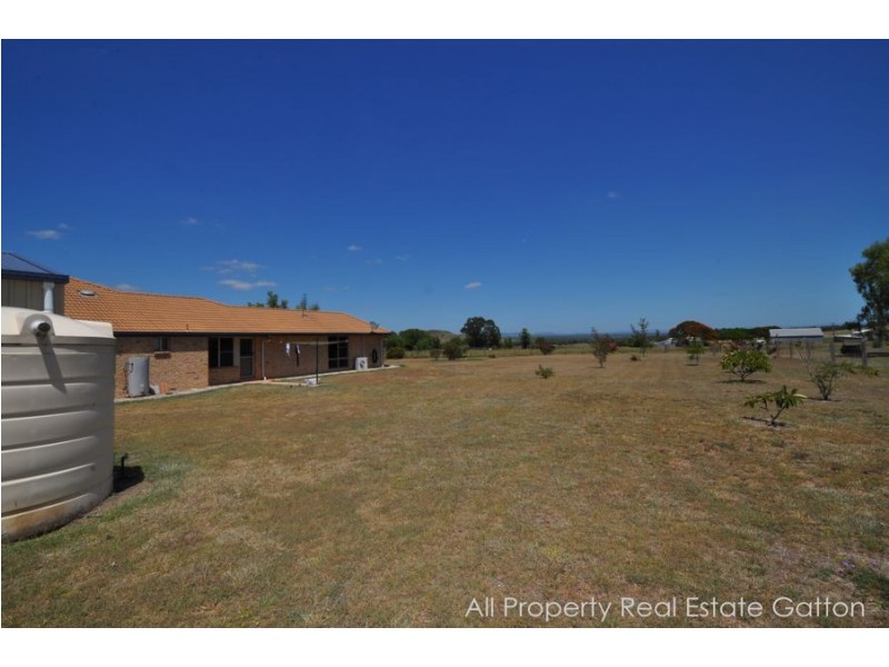10 Bushman Street, Plainland QLD 4341