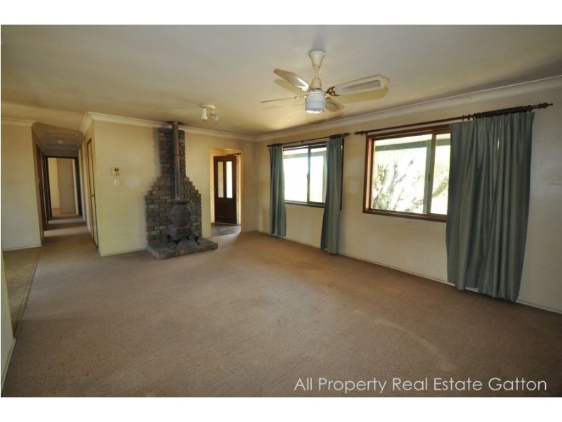 30 Haslingden Road, Lockyer Waters QLD 4311