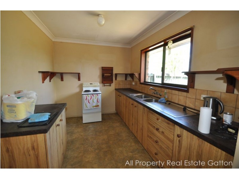 30 Haslingden Road, Lockyer Waters QLD 4311