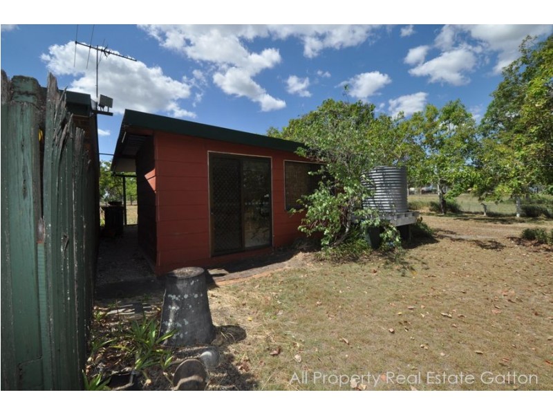 30 Haslingden Road, Lockyer Waters QLD 4311