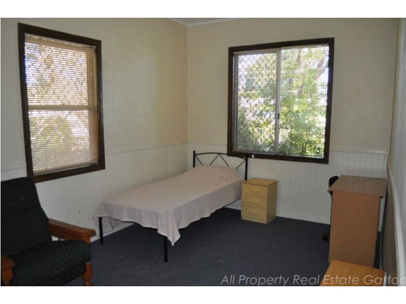 16 Strong Street, Gatton QLD 4343