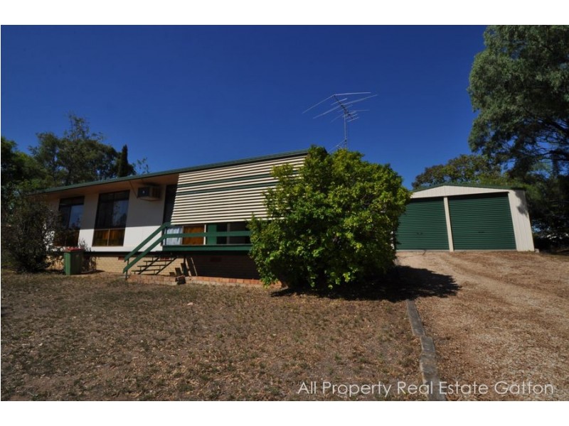 8 Arthur Street, Helidon QLD 4344