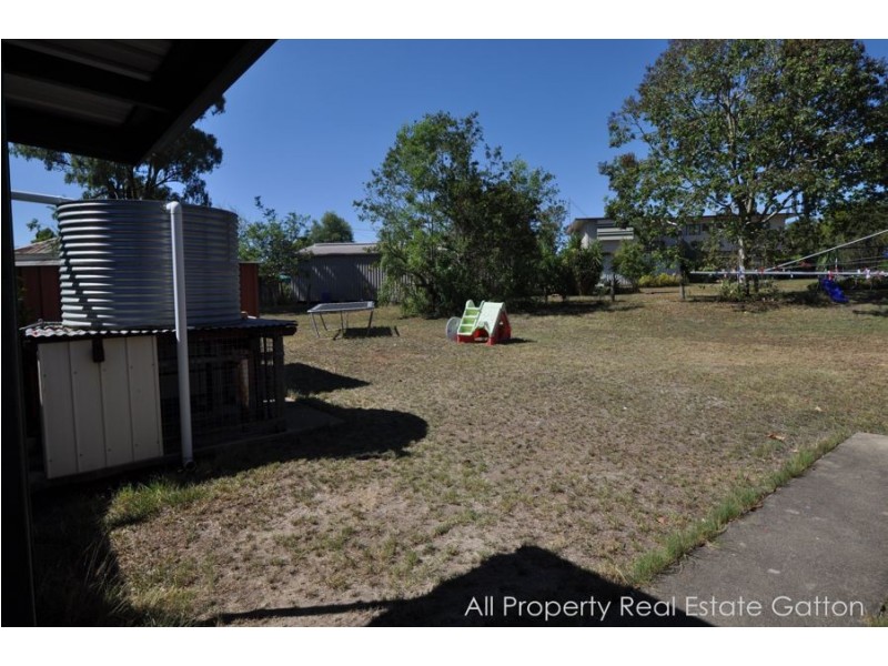 8 Arthur Street, Helidon QLD 4344