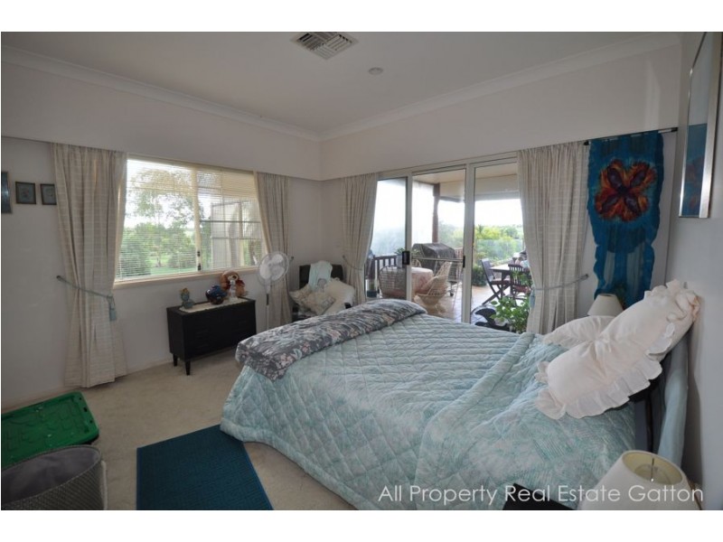 11 Narelle Court, Plainland QLD 4341