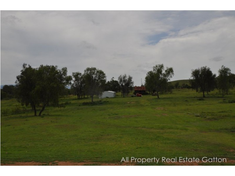 51 Hogers Road, Ropeley QLD 4343