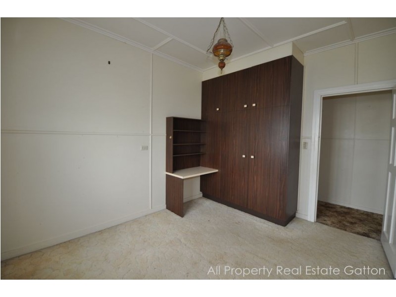 698 Mount Sylvia Road, Upper Tenthill QLD 4343