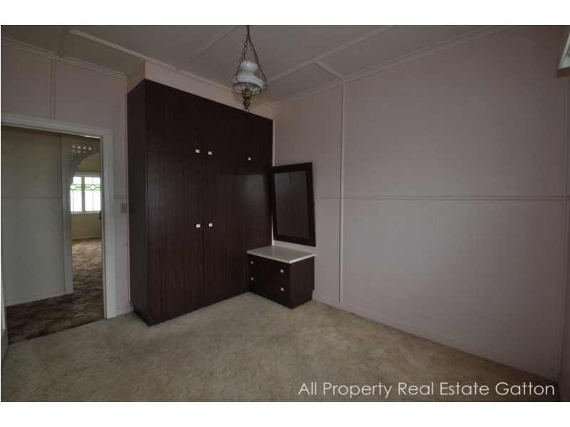 698 Mount Sylvia Road, Upper Tenthill QLD 4343