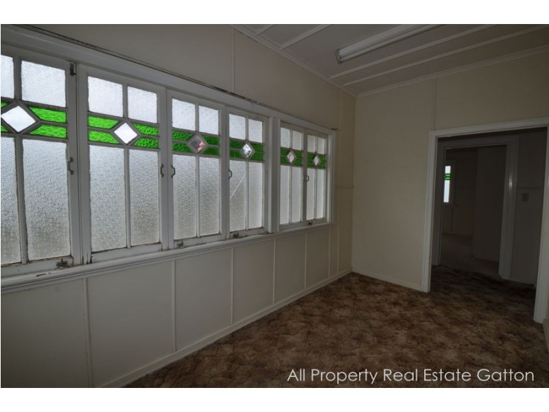 698 Mount Sylvia Road, Upper Tenthill QLD 4343