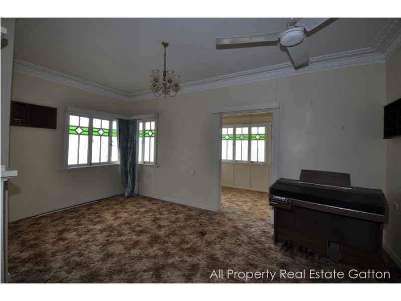 698 Mount Sylvia Road, Upper Tenthill QLD 4343